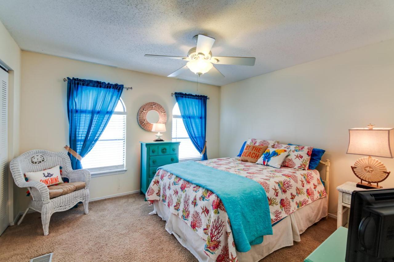 Destin Townhome With Balcony - Walk To The Beach! Eksteriør billede
